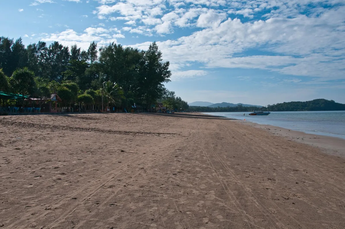 Plage de Klong Dao, Ko Lanta, Andaman Coast, Thaïlande — 3