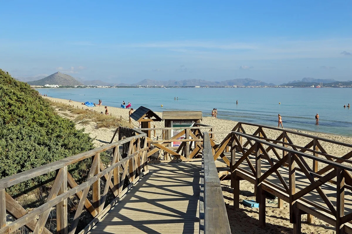 Plage d'Alcudia, Alcúdia, Balearic Islands, Espagne — 4
