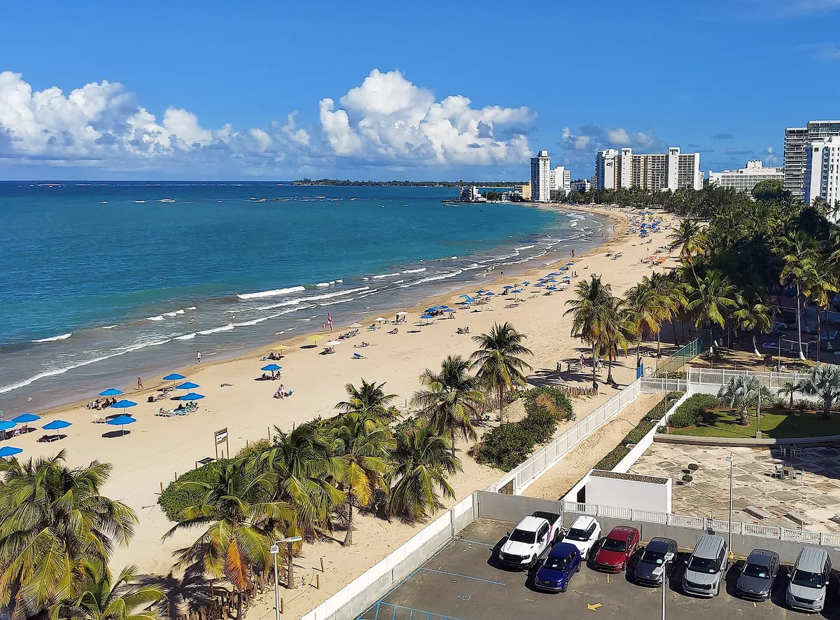 Plage d'Isla Verde, Carolina, Greater Antilles, Puerto Rico — 4