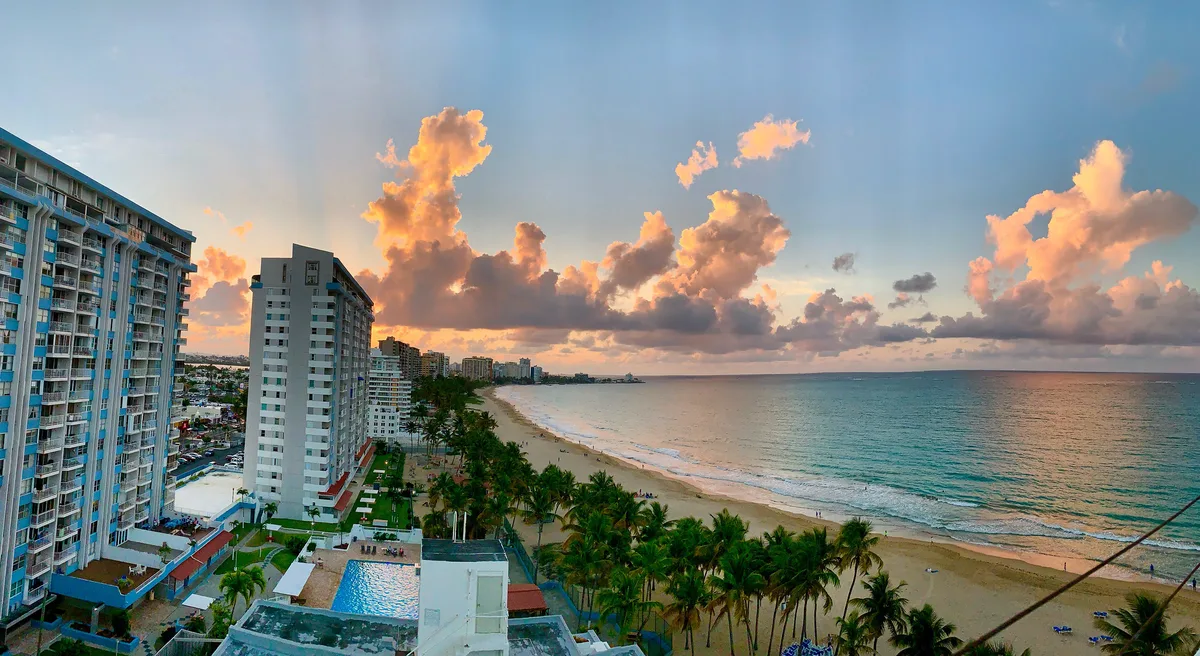 Plage d'Isla Verde, Carolina, Greater Antilles, Puerto Rico — 5