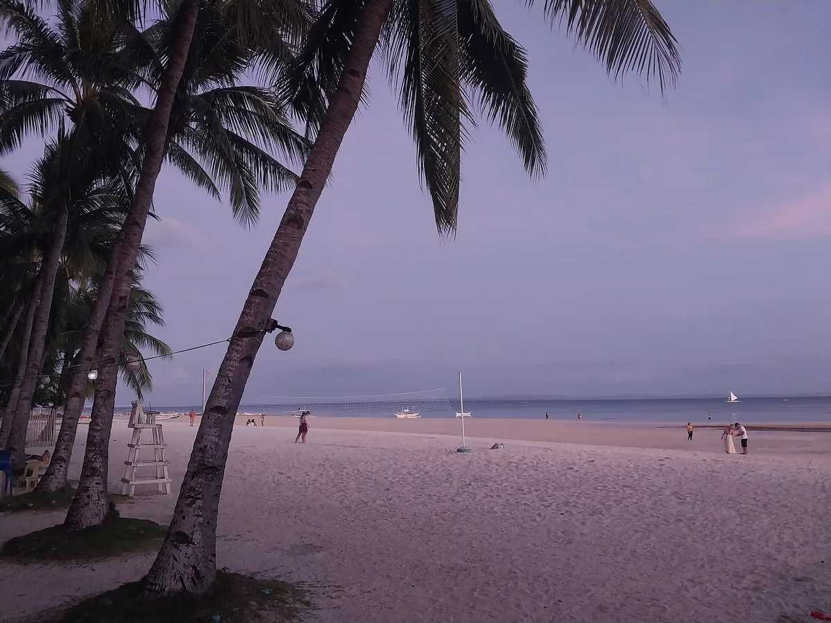 Plage de Bantayan, Santa Fe, Central Visayas, Philippines — 3