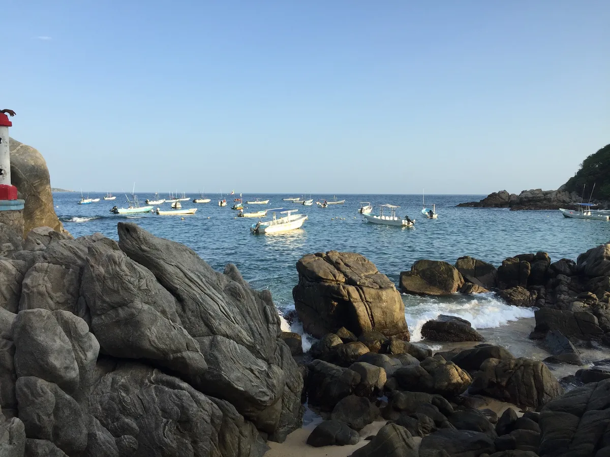 Puerto Angelito Beach, Puerto Escondido, Mexican Pacific, Mexico — 3