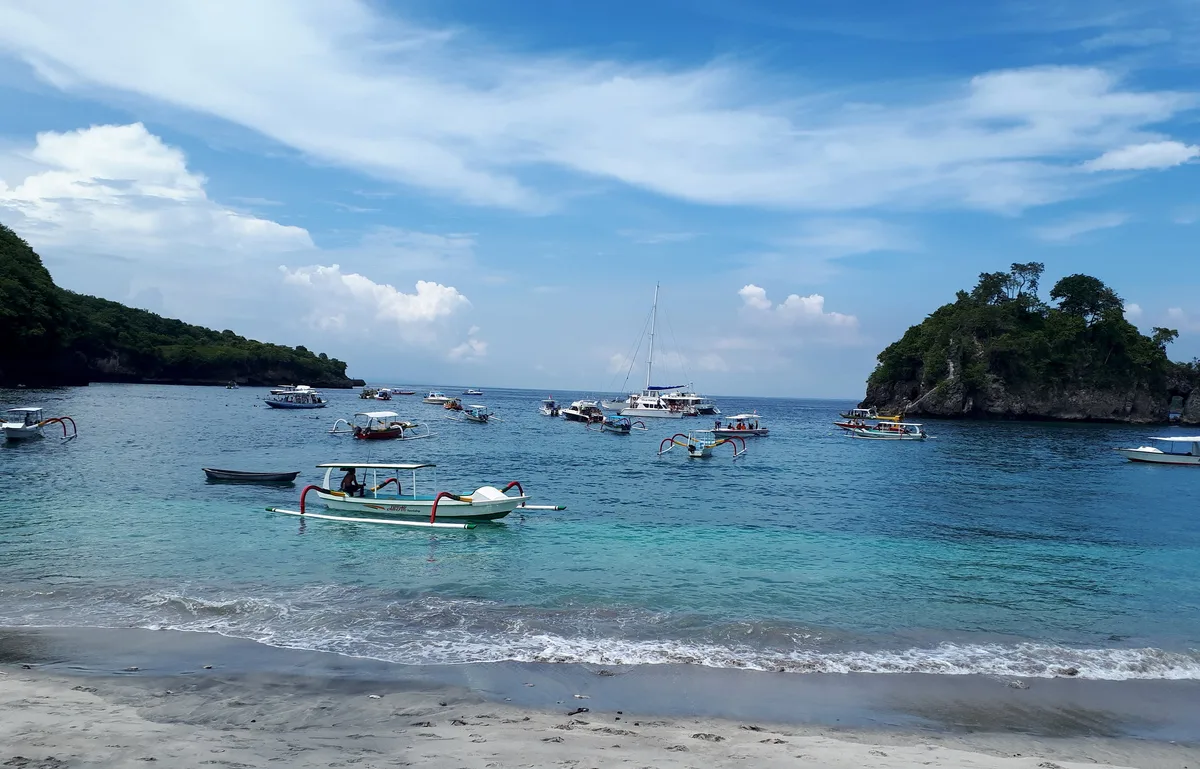 Playa de Crystal Bay, Sakti, Lesser Sunda Islands, Indonesia — 4