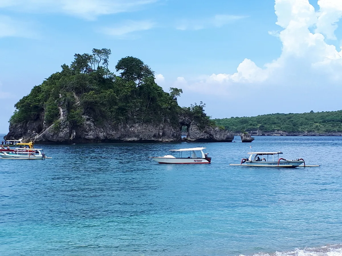 Playa de Crystal Bay, Sakti, Lesser Sunda Islands, Indonesia — 2