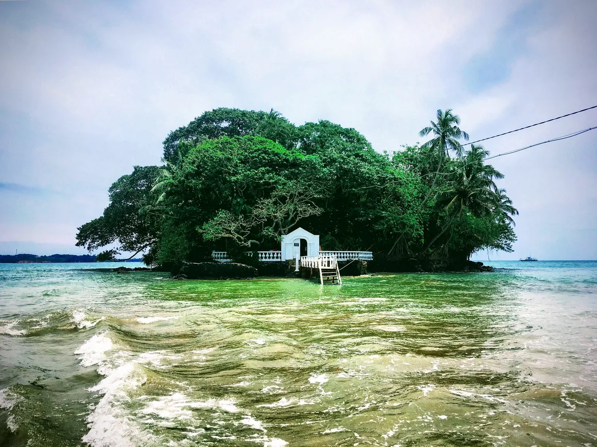 Spiaggia di Weligama, Weligama, Southern Province, Sri Lanka — 4