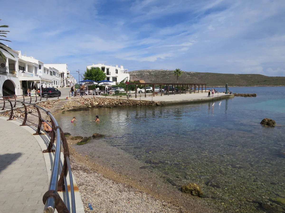 Plage de Cala Fornells, Es Mercadal, Balearic Islands, Espagne