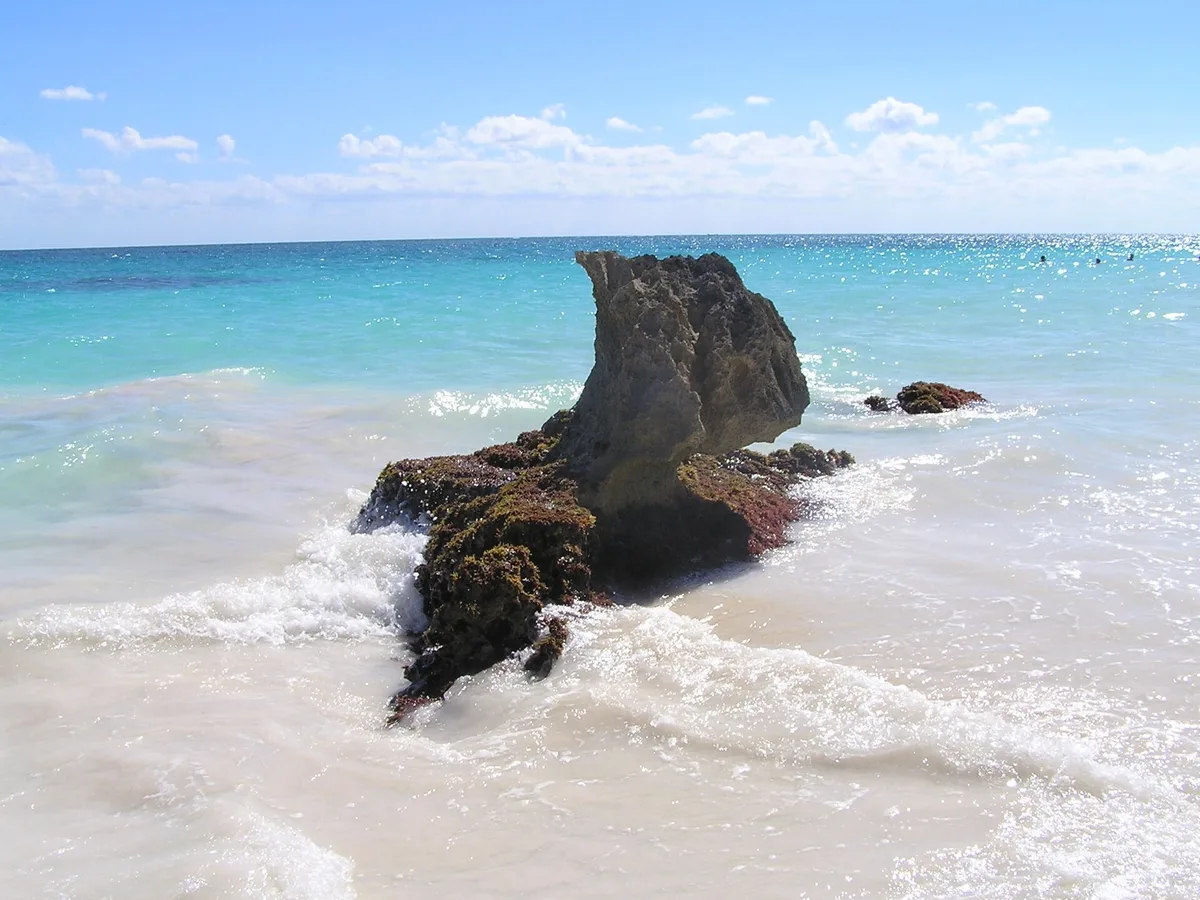 Playa Tulum Sur, Tulum, Yucatan Caribbean, México — 2