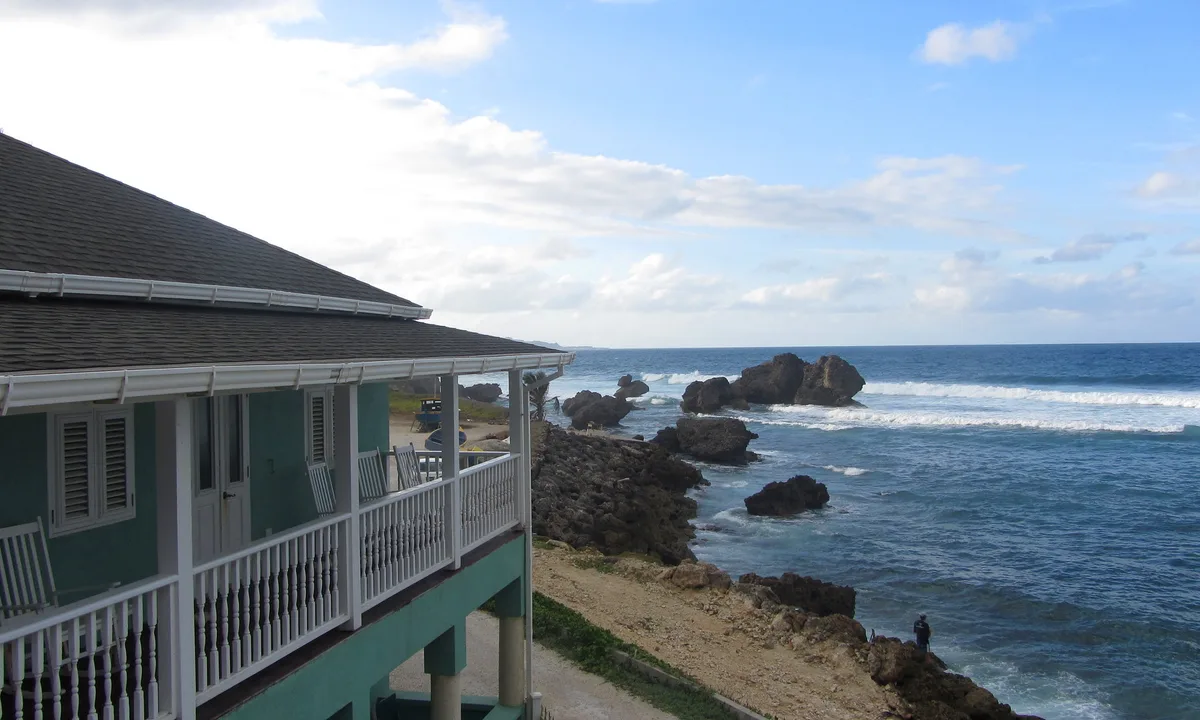Tent Bay, Saint Joseph, Lesser Antilles, Barbade — 3