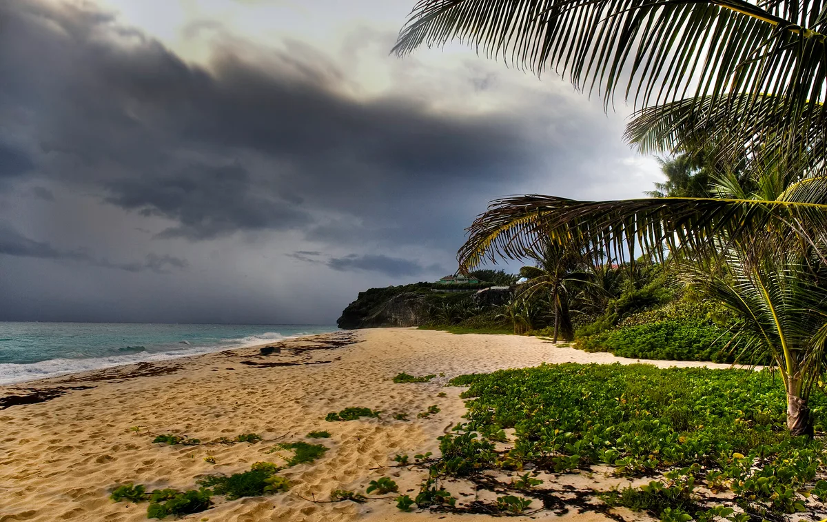 Tent Bay, Saint Joseph, Lesser Antilles, Barbade — 6