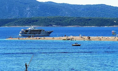 Plage de Zlatni Rat, Bol, Adriatic Islands, Croatie — 6