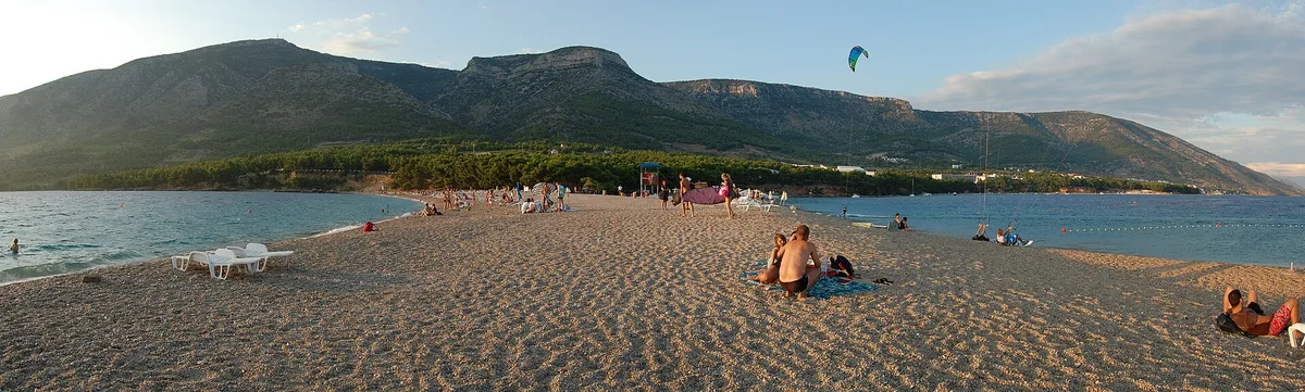 Plage de Zlatni Rat, Bol, Adriatic Islands, Croatie — 2
