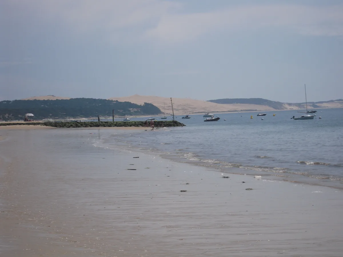 Plage du Moulleau, Arcachon, Nouvelle-Aquitaine, France — 5
